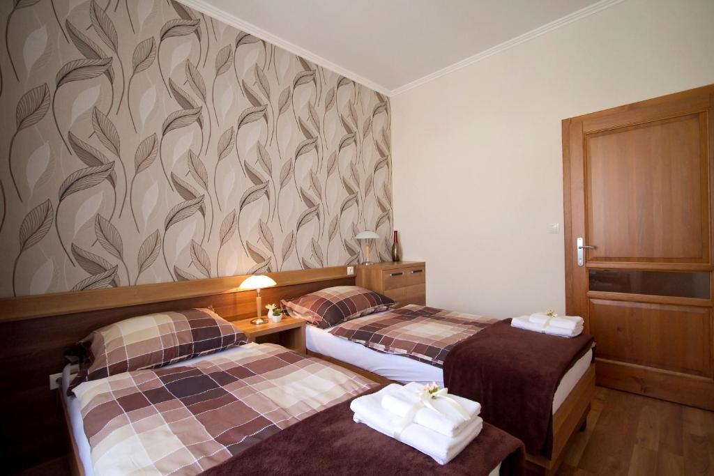 Centrum Panzio Mohács Chambre photo